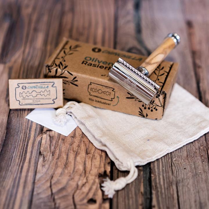 Actual product image Chinchilla Straight razor
