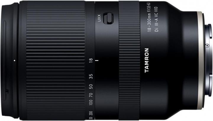 Immagine prodotto Tamron 18-300mm f/3.5-6.3 Di III-A VC VXD, Sony E (Sony E, APS-C / DX)
