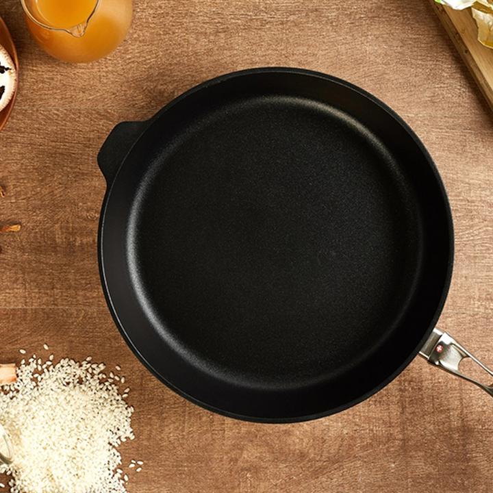 Actual product image Swiss Diamond Frying pan XD Classic with lid 32 cm (32 cm, Frying pan, Aluminium)