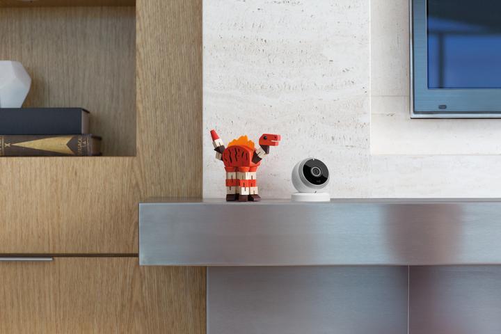 Actual product image Logitech Circle (1920 x 1080 Pixels)