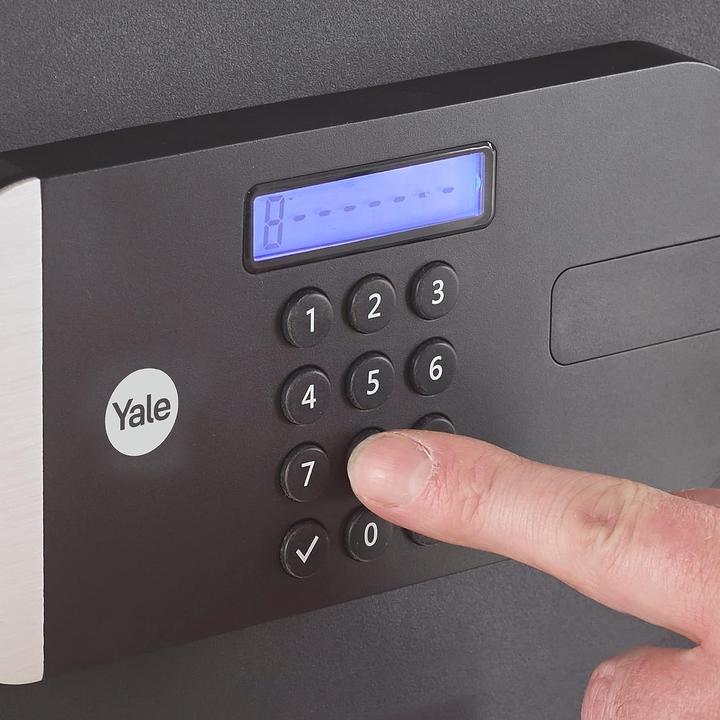 Actual product image Yale Professional (49.80 l)