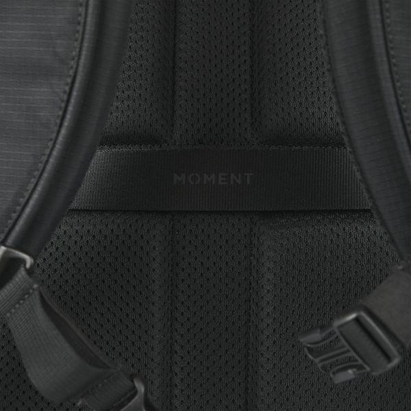Actual product image Moment Everything Backpack - 28L Weekender - Black (28 l)