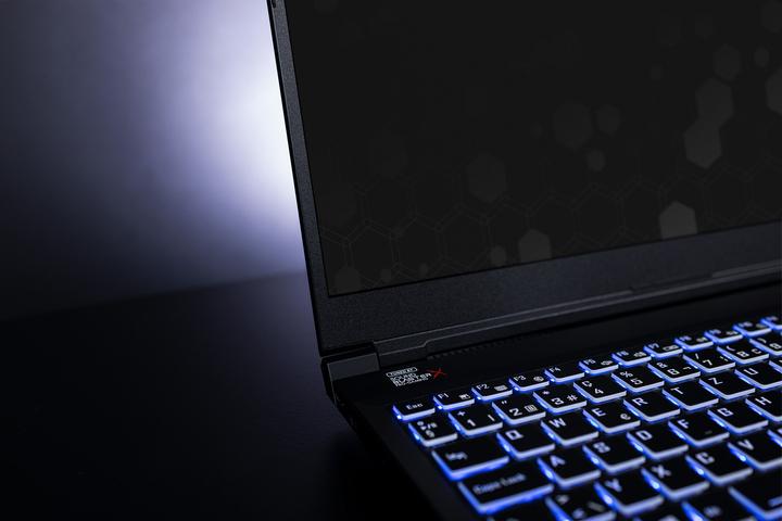 Produktbild Joule Performance Ares Pro RTX 3070 (15.60", Intel Core i7-11800H, 32 GB, 2000 GB, CH)