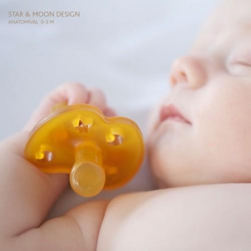Actual product image Hevea Star and Moon (1 x, up to 3 M.)