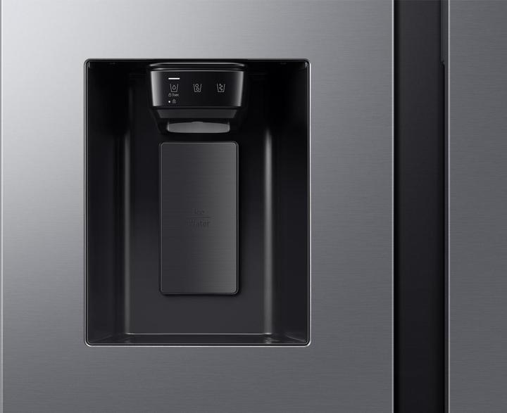 Produktbild Samsung RS70F Side-by-Side mit Metal Cooling und Festwasseranschluss, EEK: B (634 l)