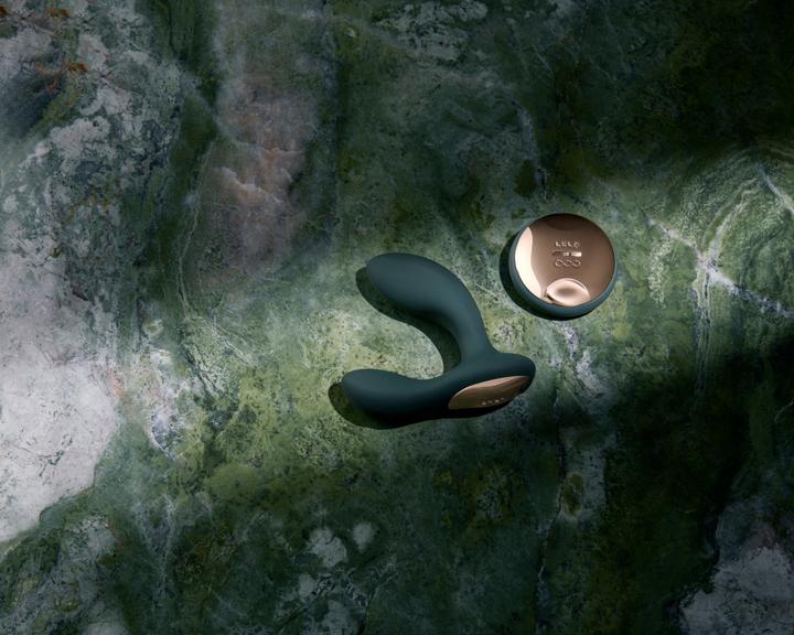Actual product image LELO Hugo 2 Remote