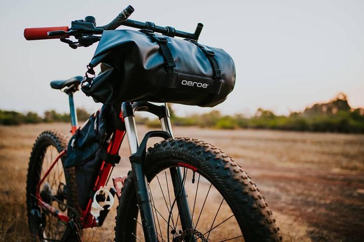 Actual product image Aeroe Spider Handlebar Cradle