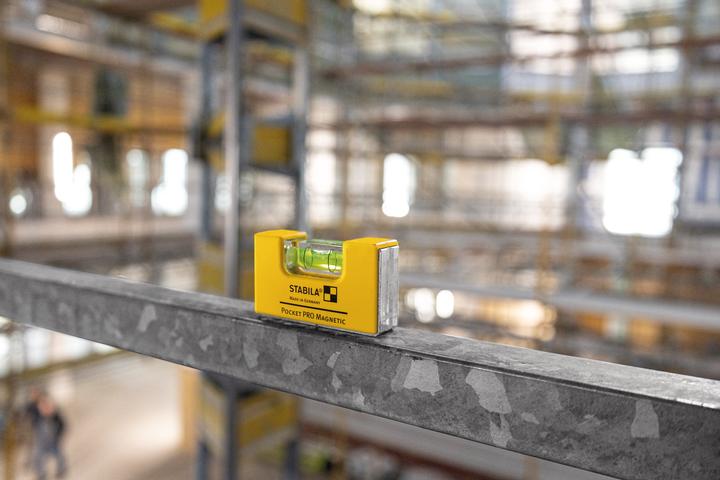 Produktbild Stabila Wasserwaage Pocket PRO Magnetic (6.70 cm)