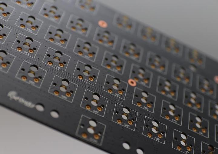 Image du produit Ducky One 3 Classic Pure White Clavier de jeu, RGB LED - MX-Red (US) (US, Filaire)