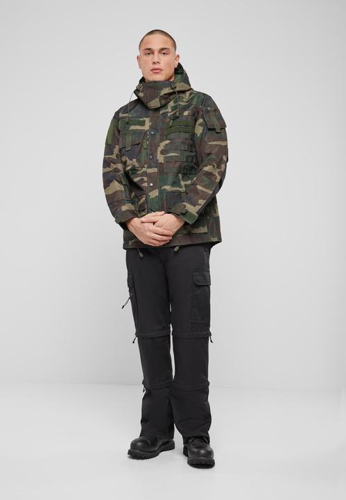 Actual product image Brandit Performance outdoor jacket size XXL colour forest (XXL)