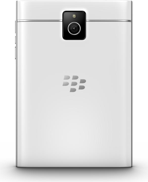 Actual product image BlackBerry Passport (32 GB, White, 4.50", Single SIM, 13 Mpx, 4G)