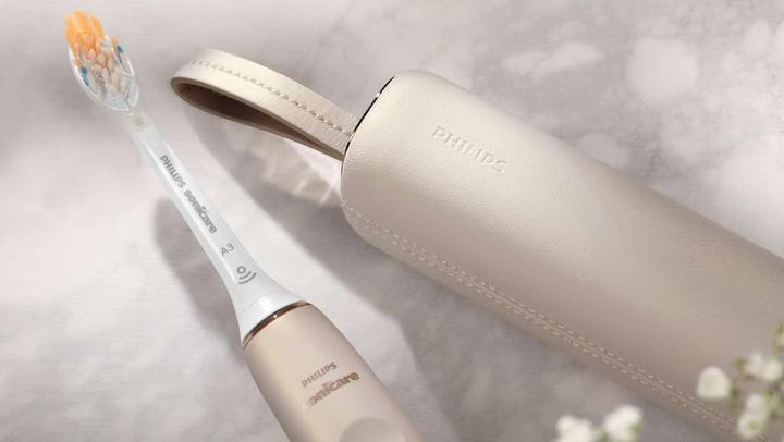 Immagine prodotto Philips Sonicare DiamondClean 9900 Prestige (Spazzolino sonico)