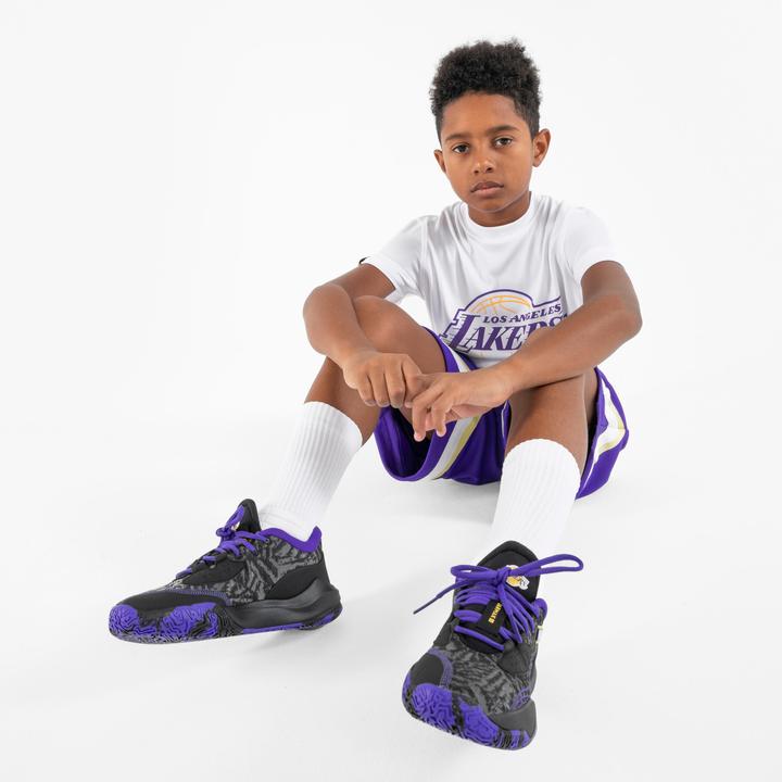 Immagine prodotto Tarmak Scarpe da basket per bambini basse NBA Lakers - Fast 900 Low-1 nero
