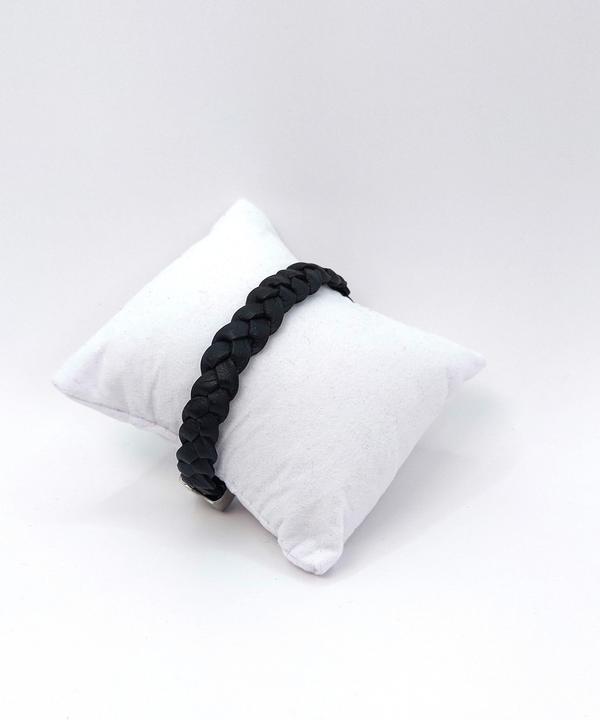 Image du produit Thomss Bracelet en cuir No.01 Petit bracelet pour enfants/jeunes noir avec fermoir en acier inoxydable (17.50 cm, Acier inoxydable, 100% cuir)