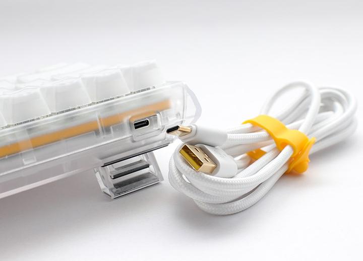 Produktbild Ducky One 3 Aura White Mini Gaming Tastatur, RGB LED - Kailh Jellyfish Y (US) (US, Kabelgebunden)