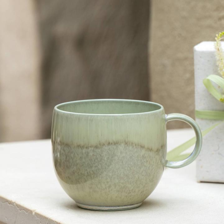 Produktbild Like. by Villeroy & Boch Becher mit Henkel Perlemor Alga (290 ml, 1 x)