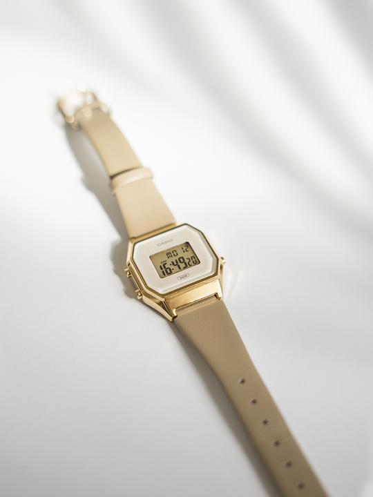 Produktbild Casio LA680WEGL-5EF (Digitaluhr, 28 mm)