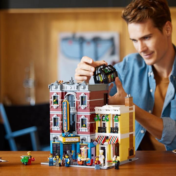 Produktbild LEGO Icons - Jazzclub (10312, LEGO Seltene Sets)
