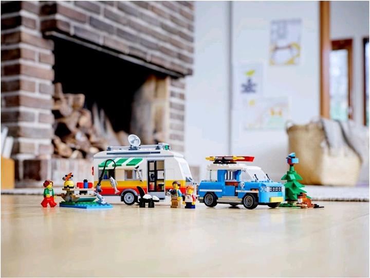 Produktbild LEGO Campingurlaub (31108, LEGO Creator 3-in-1)