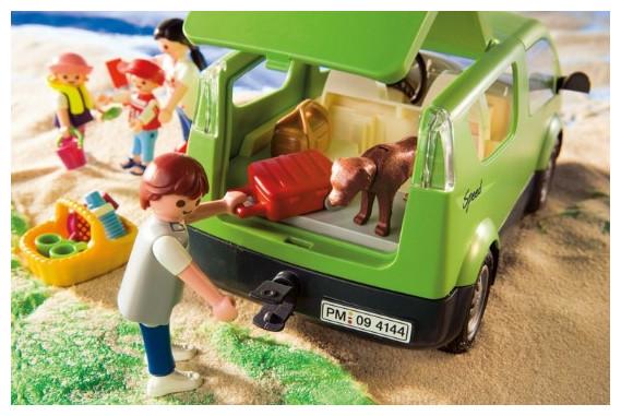 Produktbild Playmobil Familyvan mit Bootsanhänger (4144, Playmobil Family Fun)