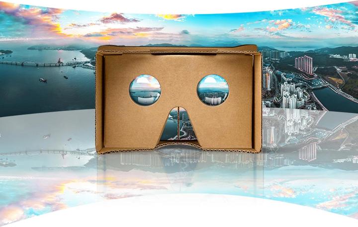 Actual product image Avizar VR goggles made of cardboard