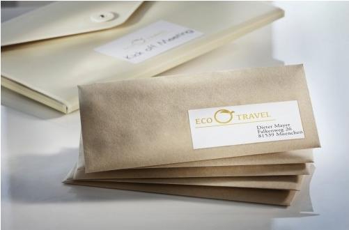 Actual product image Avery Universal labels