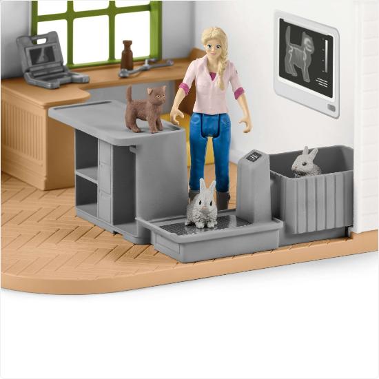 Produktbild Schleich Tierarzt-Praxis mit Haustieren