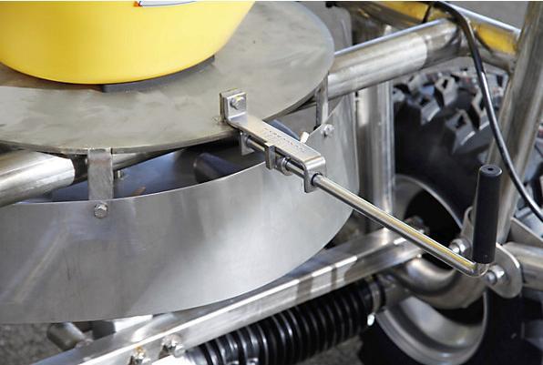 Actual product image Cemo Large volume spreader