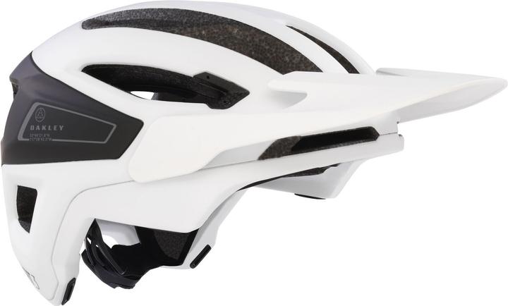 Actual product image Oakley DRT3 (58 - 62 cm)