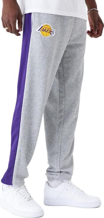 Image du produit New Era Jogger Sweatpants - SIDE PRINT Los Angeles Lakers (L)