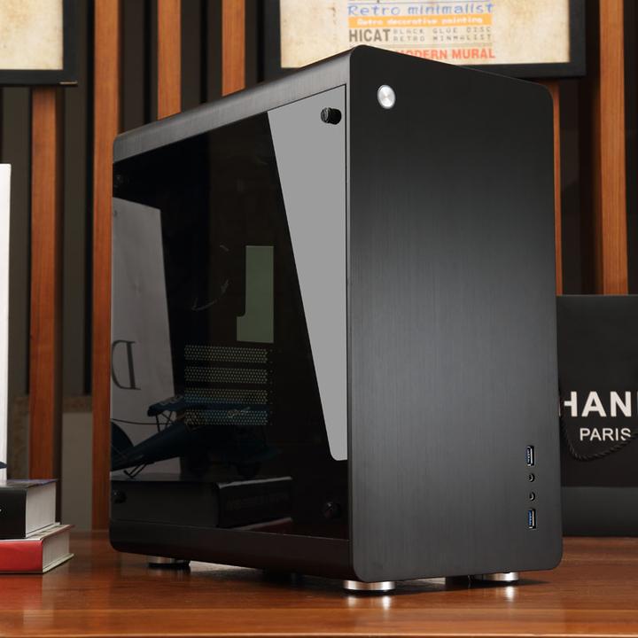 Actual product image Jonsbo RM3 (mATX)