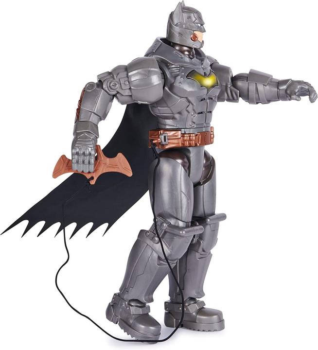 Produktbild Spin Master Batman Deluxe mit Schlag- und Wurffunktion 30cm