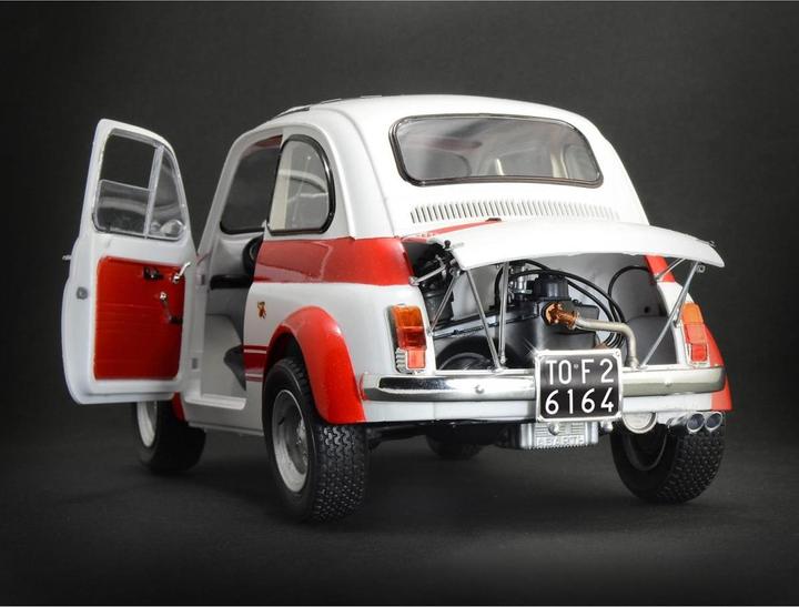 Image du produit 1:12 FIAT Abarth 695 SS/ Assetto Corsa
