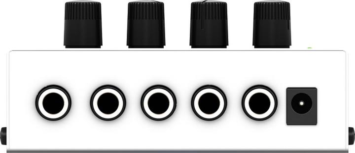 Actual product image Behringer MicroMix MX400 (Line-mixer)