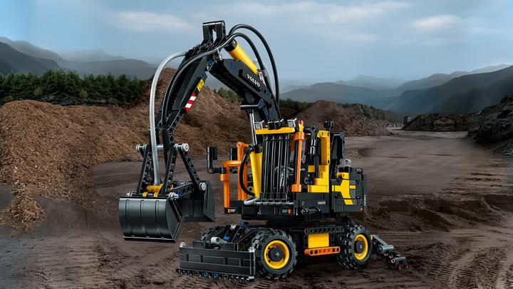 Immagine prodotto LEGO Volvo EW160E (42053, LEGO Technic)