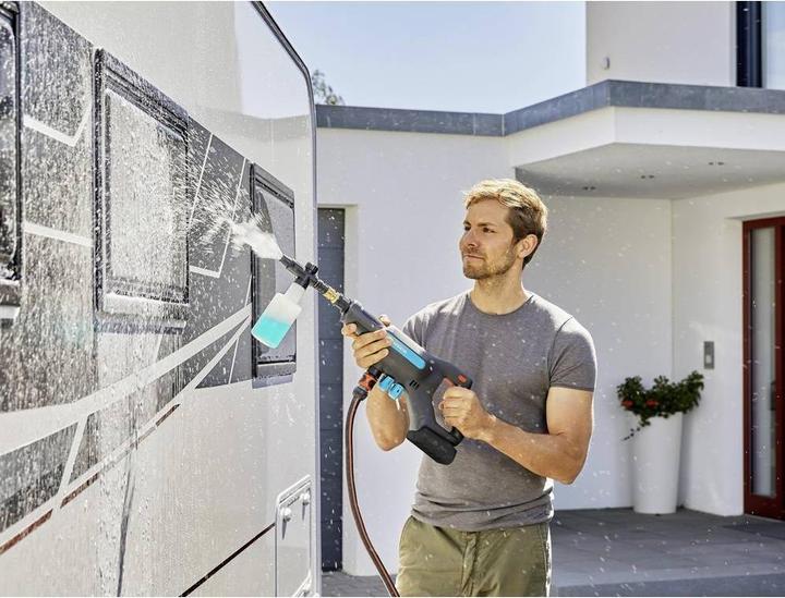 Produktbild Gardena AquaClean (Akkubetrieb)