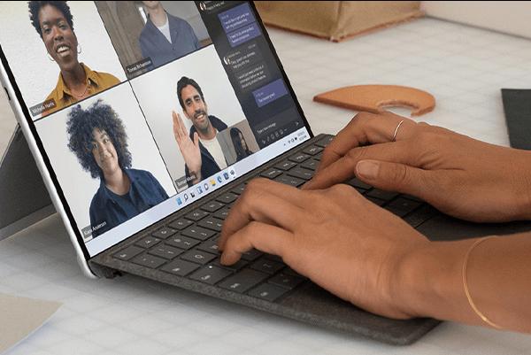 Actual product image Microsoft Surface Pro Keyboard with Slim Pen (DE, Docking)