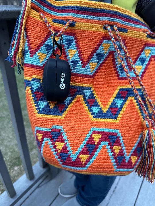 Produktbild Comply Sony WF-1000XM4 Silicon Case black (Kopfhörer Tasche)