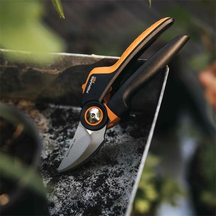 Actual product image Fiskars M P921 Branch pruner bypass /Orange