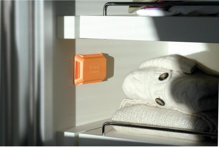 Produktbild Swissinno Kleider-Mottenfalle 2er inkl. Pheromon-Lockstoff