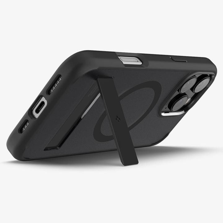 Actual product image Spigen Ultra Hybrid S (MagFit) (Apple iPhone 16 Pro Max)