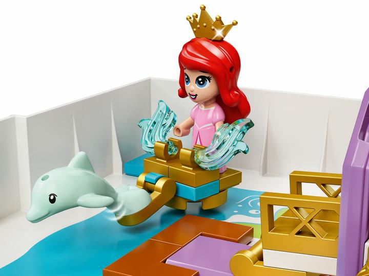 Actual product image LEGO Storybook Adventures with Arielle, Belle, Cinderella and Tiana (43193, LEGO Disney)