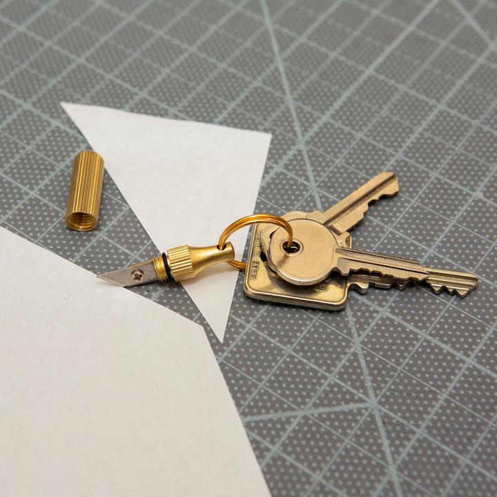 Produktbild Kikkerland Mini Knife Keychain