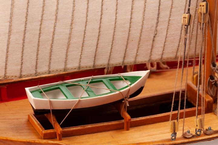 Actual product image Billing Boats LE MARTEGAOU - (428836)