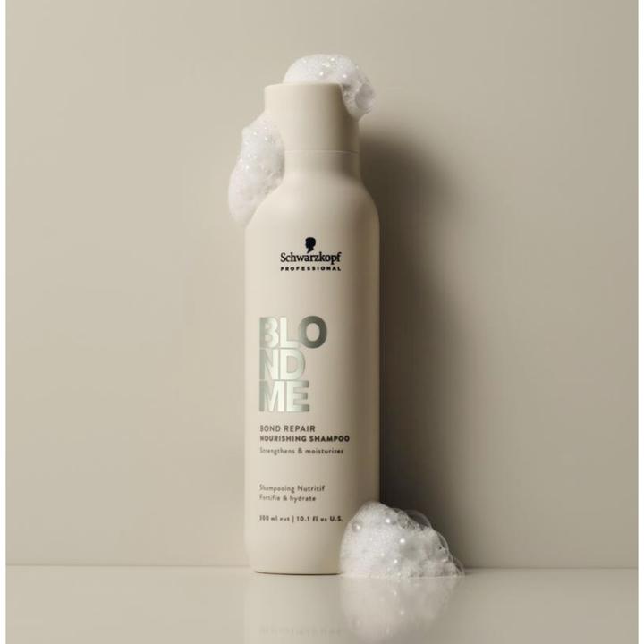 Actual product image Schwarzkopf Professional BLONDME Bond Repair Pflegendes Shampoo (300 ml)