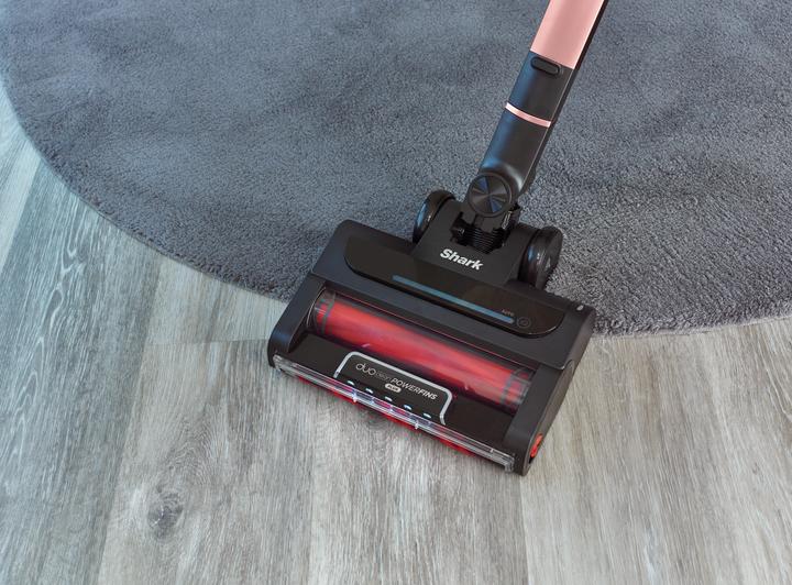 Actual product image Shark Statros IZ400DE