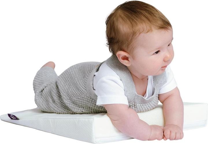 Actual product image Träumeland Wedge cushion Visco 0-8 months (41 x 32 cm)
