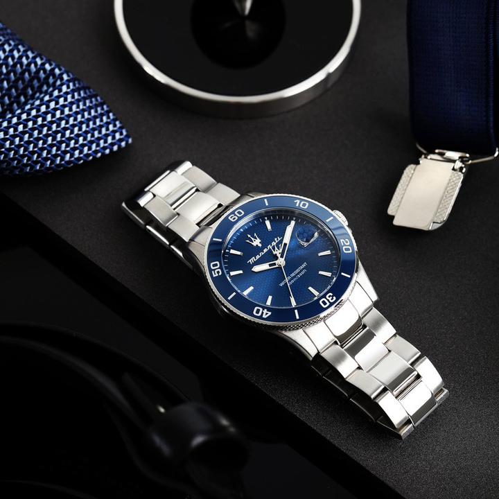 Actual product image Maserati Competizione (Digital watch, 43 mm)