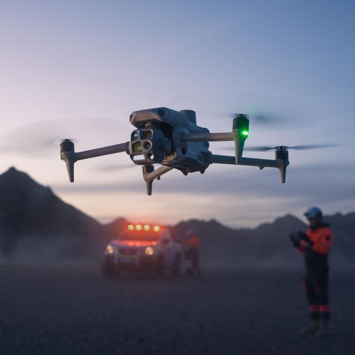 Immagine prodotto DJI Matrice 4T (UE) (1219 g, 48 Mpx)