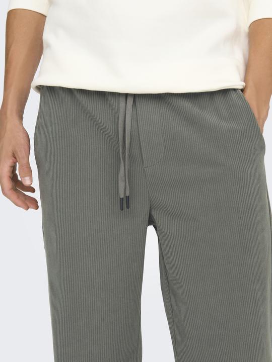 Produktbild Only & Sons ONSSINUS Locker geschnitten Hose mit weitem Beinschnitt Hose mit weitem Beinschnitt (L)